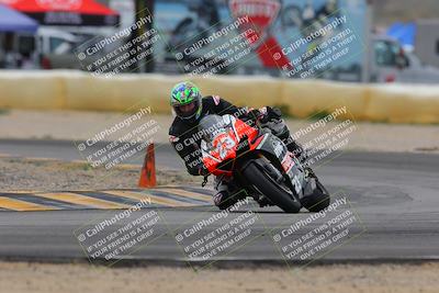 media/Jan-15-2023-SoCal Trackdays (Sun) [[c1237a034a]]/Turn 2 Set 1 (1145am)/